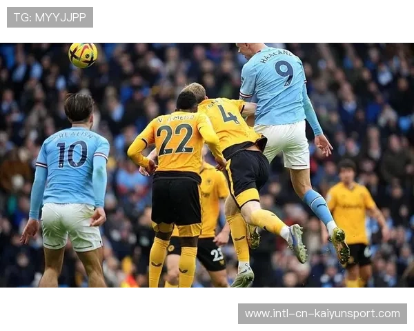 曼城长传转移训练更富效率打造中场攻防新引擎 曼城长传转移训练更富效率打造中场攻防新引擎