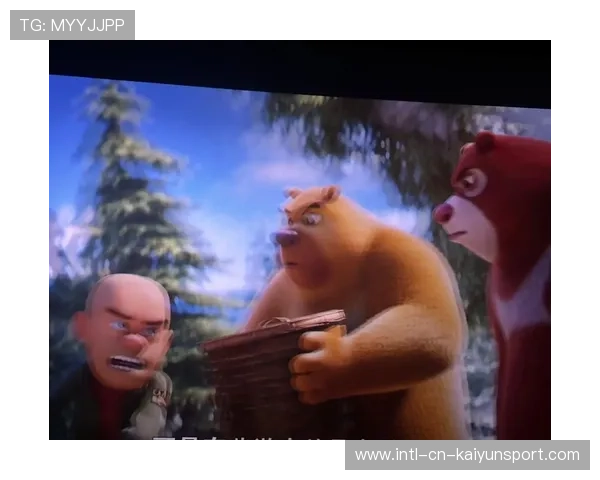 太惊险！男孩装死躲过黑熊，男子假扮熊被打死的电影