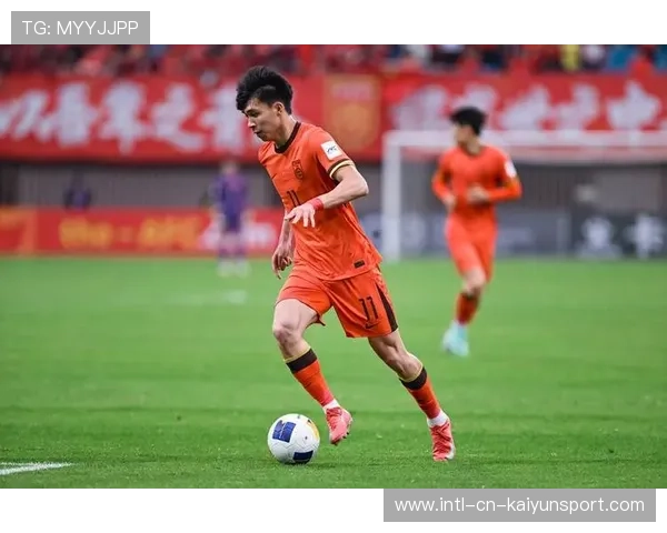 王钰栋不进球也能当核武!李昊锁定国足未来一门!,王钰栋足球视频 王钰栋不进球也能当核武!李昊锁定国足未来一门!,王钰栋足球视频