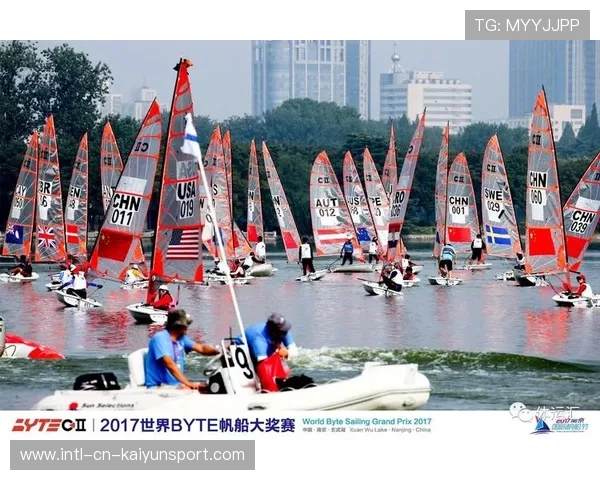 国际帆板夜赛志愿者技能营第21期结业影像与证书发放 国际帆板夜赛志愿者技能营第21期结业影像与证书发放